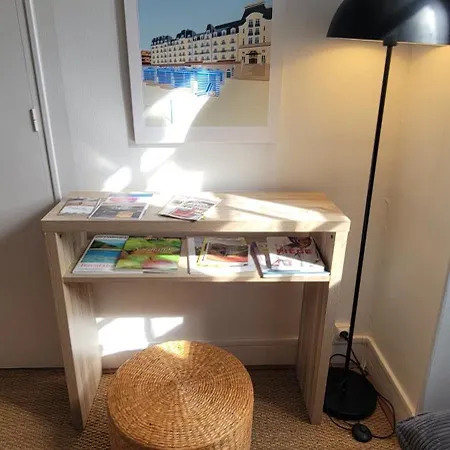 Appartement 1 Chambre A 50 M De La Plage Et Du Centre Cabourg Exterior photo
