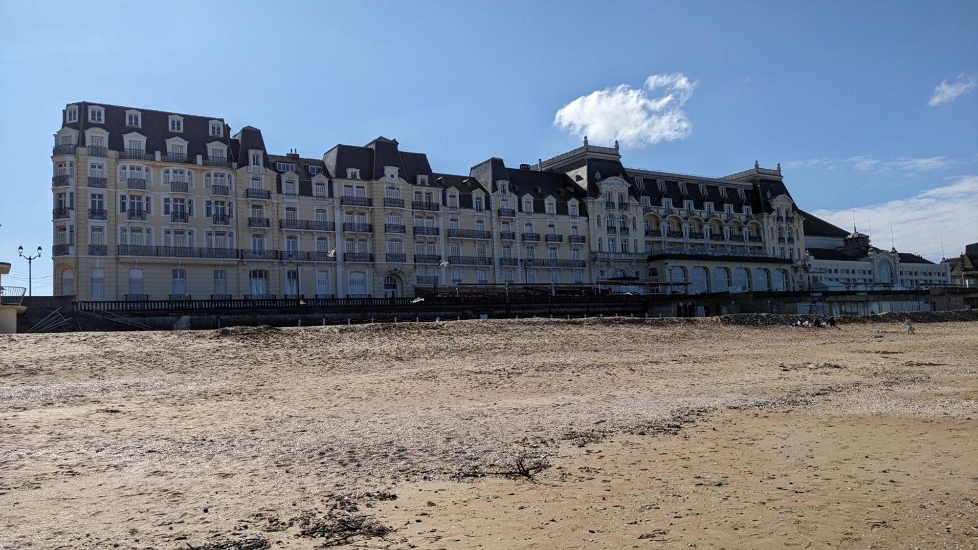 Appartement 1 Chambre A 50 M De La Plage Et Du Centre Apartment Cabourg